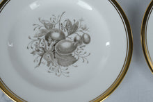 Load image into Gallery viewer, Spode Chatham Y5280 Bone China Dinnerware Set 26 Pieces Gold Trim England
