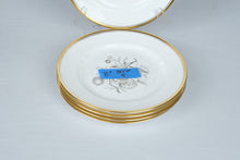Load image into Gallery viewer, Spode Chatham Y5280 Bone China Dinnerware Set 26 Pieces Gold Trim England
