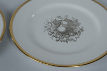 Load image into Gallery viewer, Spode Chatham Y5280 Bone China Dinnerware Set 26 Pieces Gold Trim England
