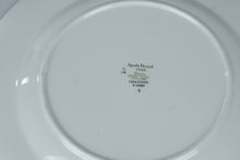 Load image into Gallery viewer, Spode Chatham Y5280 Bone China Dinnerware Set 26 Pieces Gold Trim England
