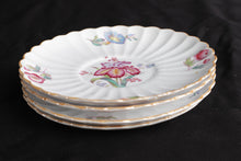 Load image into Gallery viewer, Spode Iris Dessert Plates
