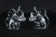 Load image into Gallery viewer, Pair Villeroy &amp; Boch Crystal Squirrel Figurines 4” Tall Clear Art Glass
