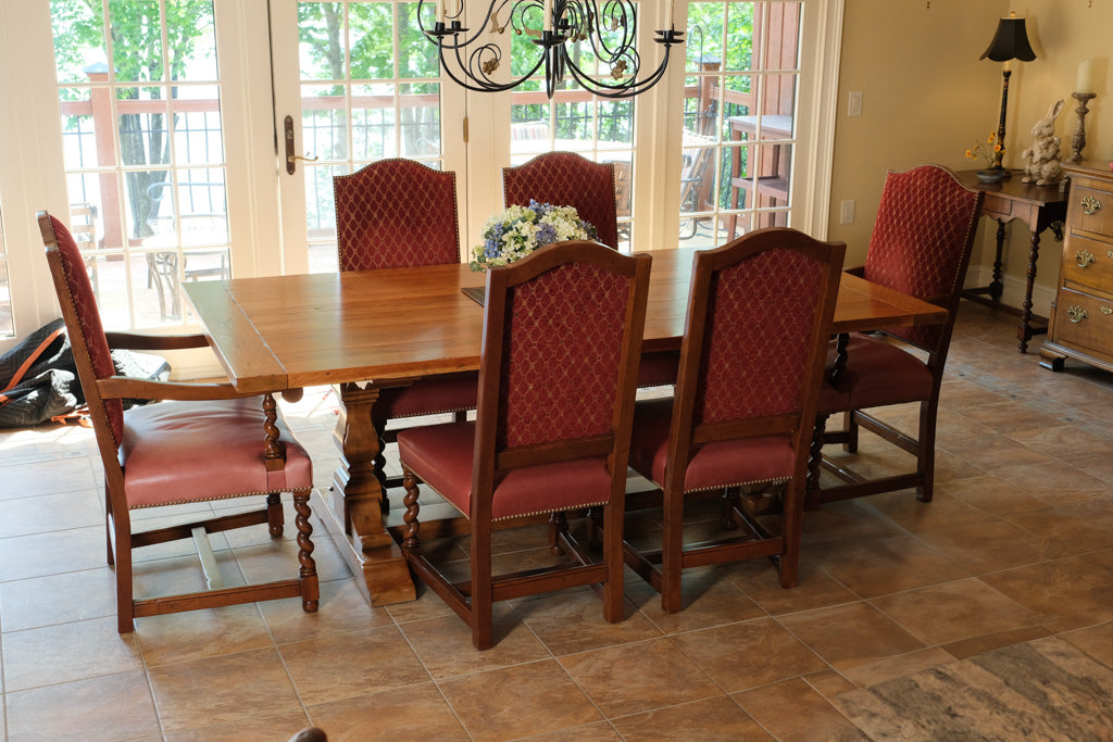 Stickley Furniture Dining Set – Rare Find with 8 Chairs & 2 Leaves (Online Exclusive)