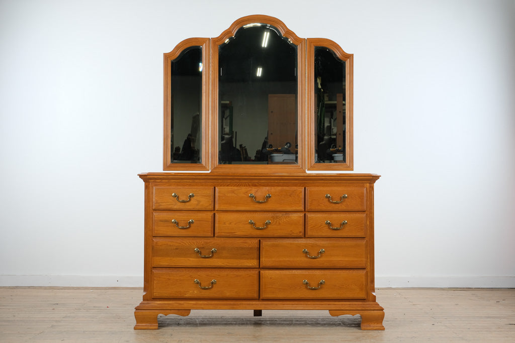 Sumter Furniture Solid Oak Dresser with Mirror 10 Drawer Traditional –  Craze Furniture and Antiques