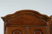 Load image into Gallery viewer, Thomasville Furniture Caprice Collection Italian Provincial Pier Cabinets – Pair
