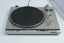 Load image into Gallery viewer, Technics SL D30 Vintage Direct Drive Automatic Turntable Working With Dust Cover
