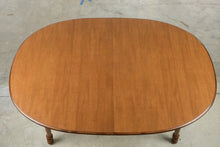 Load image into Gallery viewer, Tell City Solid Maple Dining Table and 6 Chair Set with Leaf
