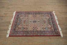 Load image into Gallery viewer, Alexandria Collection “Persian Ivory” Area Rug – 3&#39;10&quot; x 5&#39;8&quot; | Woven in USA | Classic Medallion Design with Egyptian Cotton Fringe
