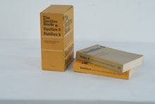 Load image into Gallery viewer, Vintage Foxfire Books 1 2 3 4 5 Eliot Wigginton Appalachian Living Set
