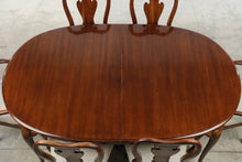 Load image into Gallery viewer, Thomasville Solid Cherry Queen Anne Dining Table with Two Leaves and Six Chairs
