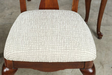 Load image into Gallery viewer, Thomasville Solid Cherry Queen Anne Dining Table with Two Leaves and Six Chairs
