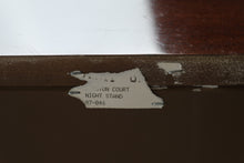 Load image into Gallery viewer, Thomasville Winston Court 2-Drawer Nightstand
