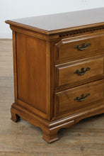 Load image into Gallery viewer, Thomasville Solid Wood Dresser — Classic Nine-Drawer Design
