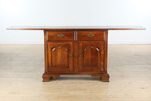 Load image into Gallery viewer, Thomasville Collector’s Cherry Flip-Top Server – Buffet Sideboard with Expandable Surface
