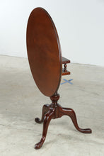 Load image into Gallery viewer, Traditional Mahogany Tilt Top Pedestal Accent Table with Queen Anne Base
