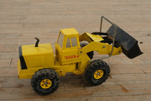 Load image into Gallery viewer, 1970s Tonka XMB-975 Front End Loader Pressed Steel Construction Toy
