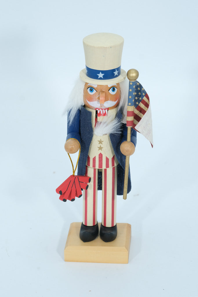 Uncle Sam Nutcracker