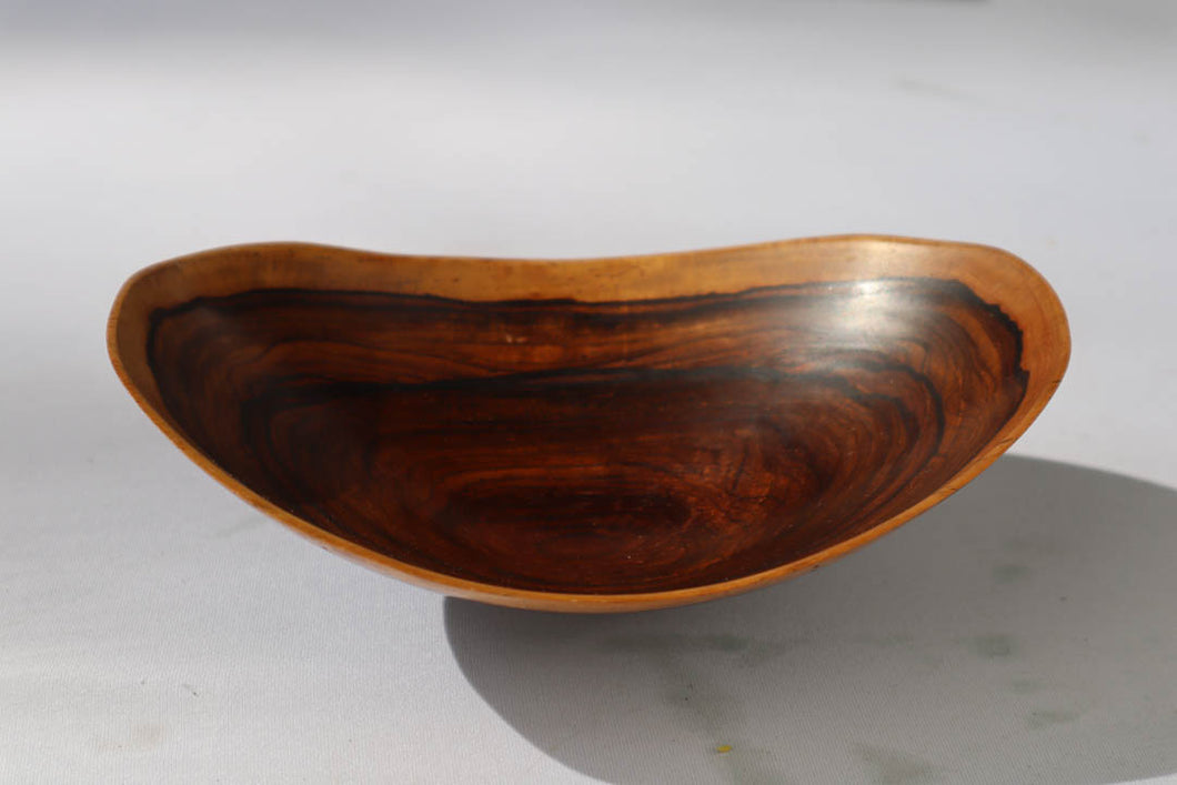 Live Edge Bowl with Stand