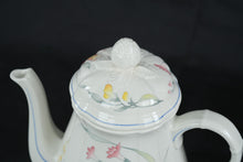 Load image into Gallery viewer, Villeroy Boch Riviera Coffee Pot Porcelain Floral Lid 9.5 Inch
