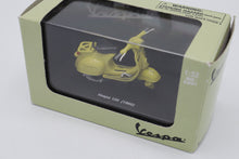 Load image into Gallery viewer, Vintage Vespa 125 (1960) Die-Cast Scooter Model – 1:32 Scale by NewRay – Yellow
