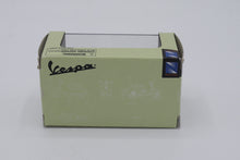 Load image into Gallery viewer, Vintage Vespa 125 (1960) Die-Cast Scooter Model – 1:32 Scale by NewRay – Yellow
