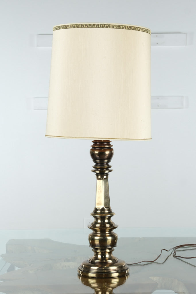 Vintage Brass Table Lamp with Shade – Elegant Turned Design, Cleaned Finish