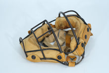 Load image into Gallery viewer, Vintage Hutch M150 Catcher&#39;s Mask
