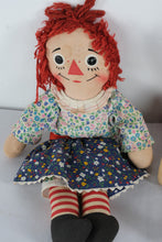 Load image into Gallery viewer, Vintage Raggedy Ann &amp; Andy Cloth Dolls – Classic Pair with Yarn Hair &amp; Embroidered Faces
