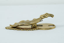 Load image into Gallery viewer, Vintage Virginia Metalcrafters Gold Leaf Memo Clip
