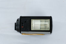 Load image into Gallery viewer, Vivitar Auto 252 Vintage Electronic Camera Flash Hot Shoe Thyristor 1970s
