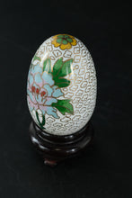 Load image into Gallery viewer, Peony &amp; Plum Blossom Cloisonné Display Egg on Stand – White Cloud Motif
