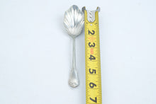 Load image into Gallery viewer, Wallace Grand Colonial Sterling Silver Flatware 42 Piece Set Vintage With Chest

