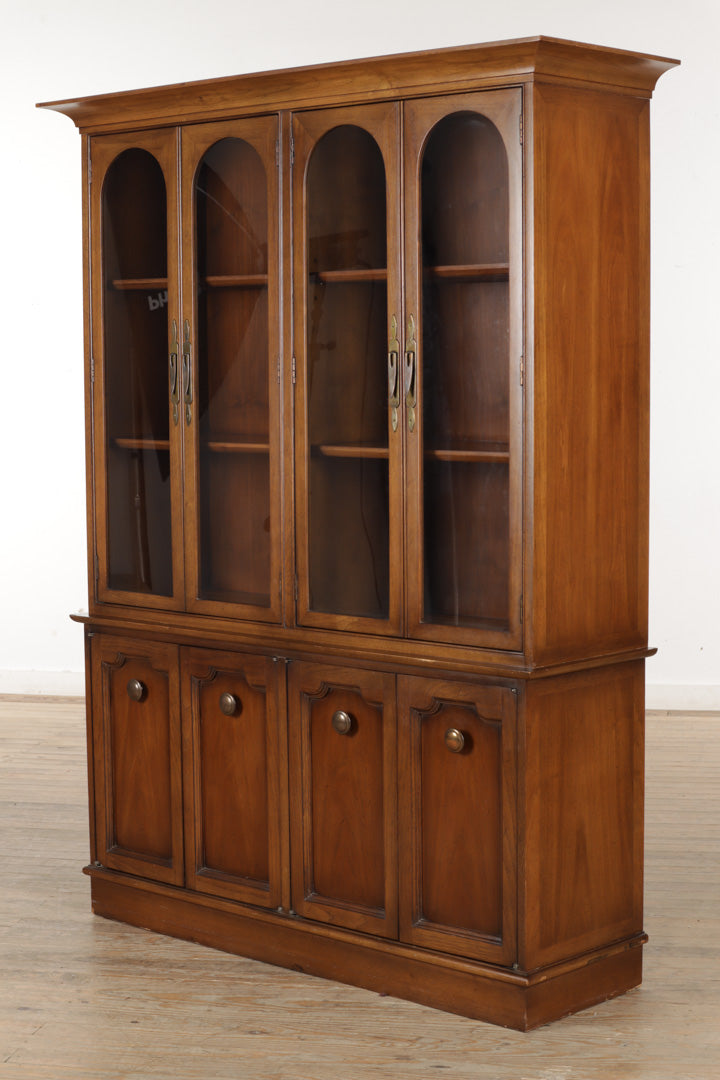 Walnut Mid Century Pan Tempo China Cabinet Drexel