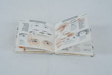 Load image into Gallery viewer, Ways of Drawing Eyes – Running Press (Hardcover, ISBN 1-56138-394-5)
