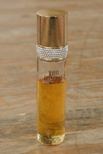 Load image into Gallery viewer, Elizabeth Taylor White Diamonds Eau de Toilette Spray 3.3 fl oz / 100 ml – Partially Used – Classic Fragrance

