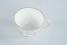 Load image into Gallery viewer, Royal Doulton Adrian H4816 Vintage Bone China 68 Piece Dinnerware Set Gold Trim
