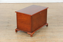 Load image into Gallery viewer, Sommerset Wooden Storage Trunk / Hope Chest
