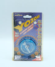 Load image into Gallery viewer, 1999 Yozone Cyclone Force Light Up Yo Yo Peachtree Playthings NIB

