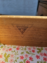 Load image into Gallery viewer, Sumter Cabinet Co. Chest of Drawers – Solid Wood 5-Drawer Chest
