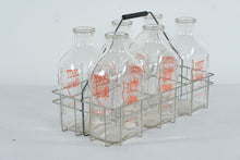 Load image into Gallery viewer, Vintage Amboy Dairy Syracuse NY Half Gallon Milk Bottles with Wire Carrier Set of 6
