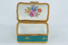 Load image into Gallery viewer, Turquoise Porcelain Hinged Trinket Box Courting Couple Floral Gold Gilt
