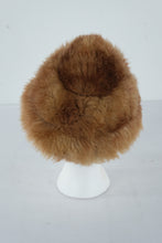 Load image into Gallery viewer, Vintage 1960s Brown Shearling Fur Hat with Lined Interior – Classic Winter Style
