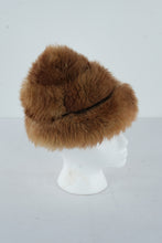Load image into Gallery viewer, Vintage 1960s Brown Shearling Fur Hat with Lined Interior – Classic Winter Style
