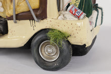 Load image into Gallery viewer, Guillermo Forchino Next Hole Golf Cart
