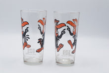 Load image into Gallery viewer, Vintage 1973 Pepsi Warner Bros Beaky Buzzard Collector Glasses Set of 2
