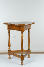 Load image into Gallery viewer, Ethan Allen 3-Clover Side Table – Solid Wood Accent Table
