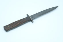 Load image into Gallery viewer, WW1 German Trench Knife, Gottlieb Hammesfahr
