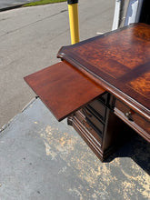 Load image into Gallery viewer, Hooker Furniture European Renaissance II Executive Desk
