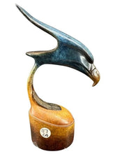 Load image into Gallery viewer, Imago Triumph Blue by Stephen Herrero (2007) – Limited Edition Eagle Sculpture, 10” Tall
