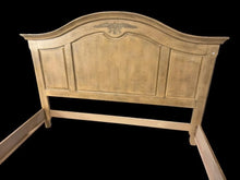 Load image into Gallery viewer, Modern Design Pickled Finish King Size Bed
